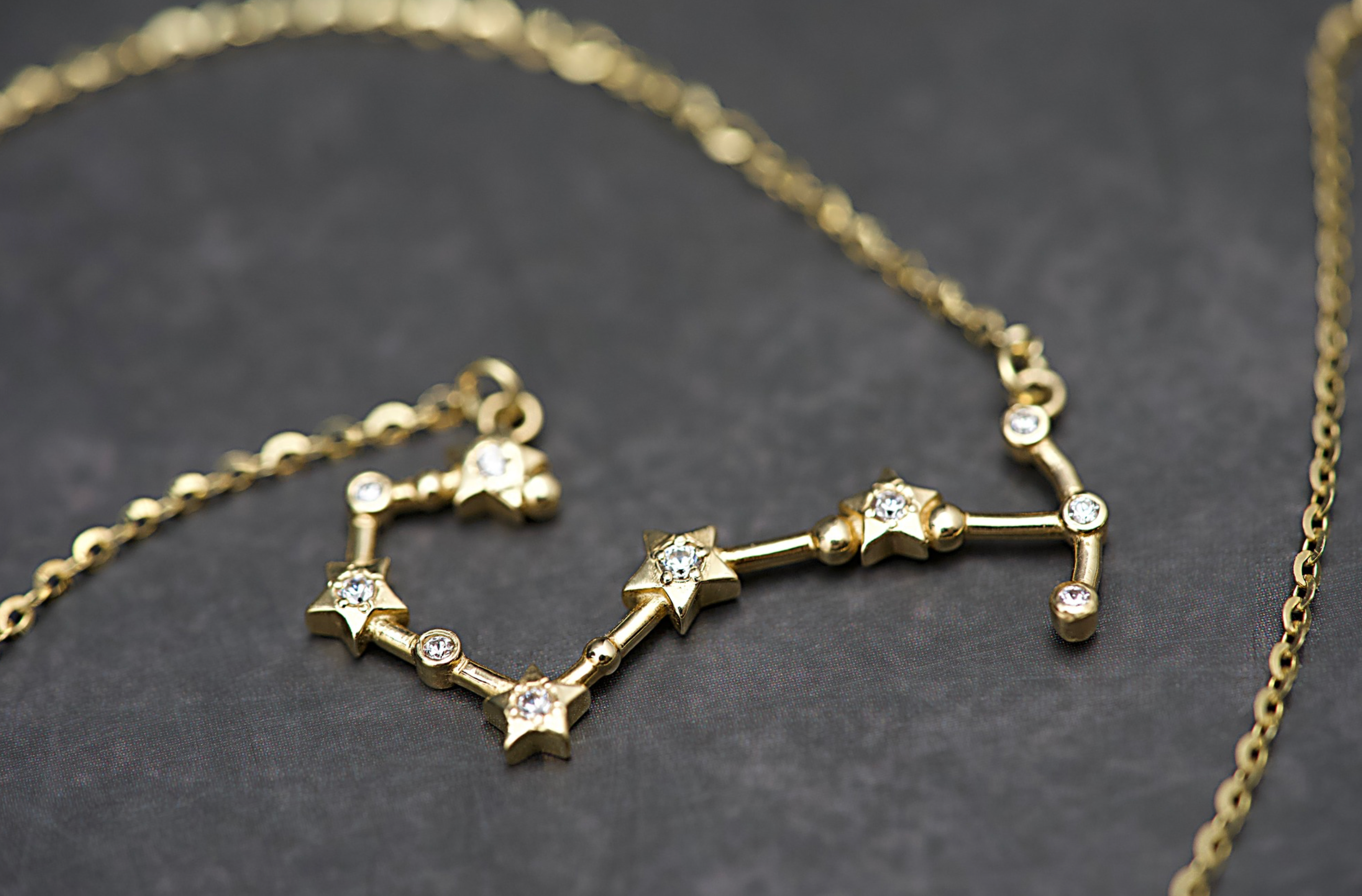 "Sternbild" Collier - Skorpion - 585er Gold - weiße Zirkonia