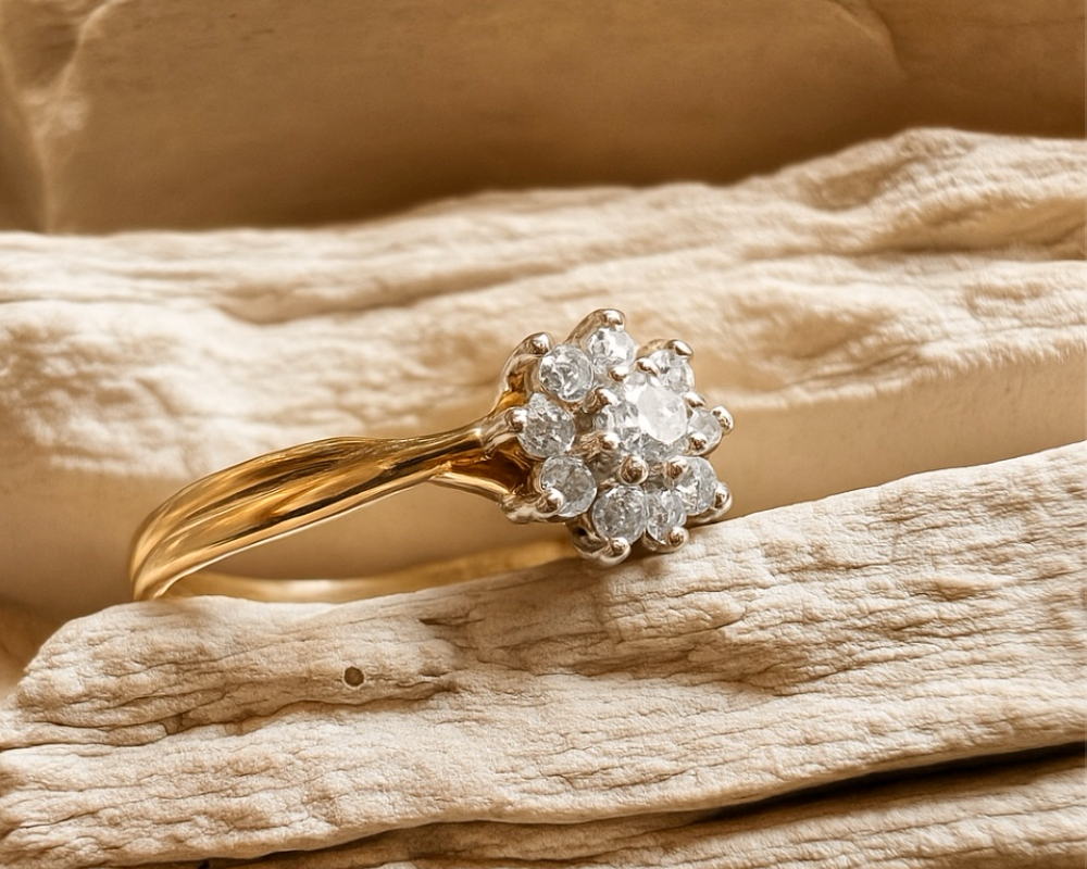 Luxus Diamantenring / Verlobungsring „Flower“  – 585er Gold - Nr. 55,5 (15,5)