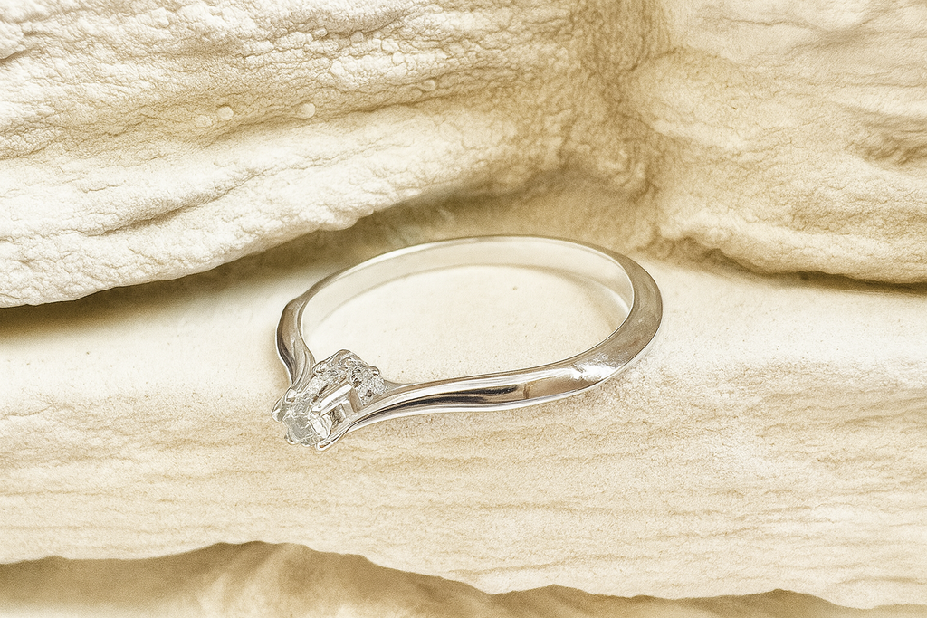 Luxus-Unikat Saphirring / Verlobungsring „Silent Light“  – 585er Weißgold - Nr. 54 (14) - UNIKAT