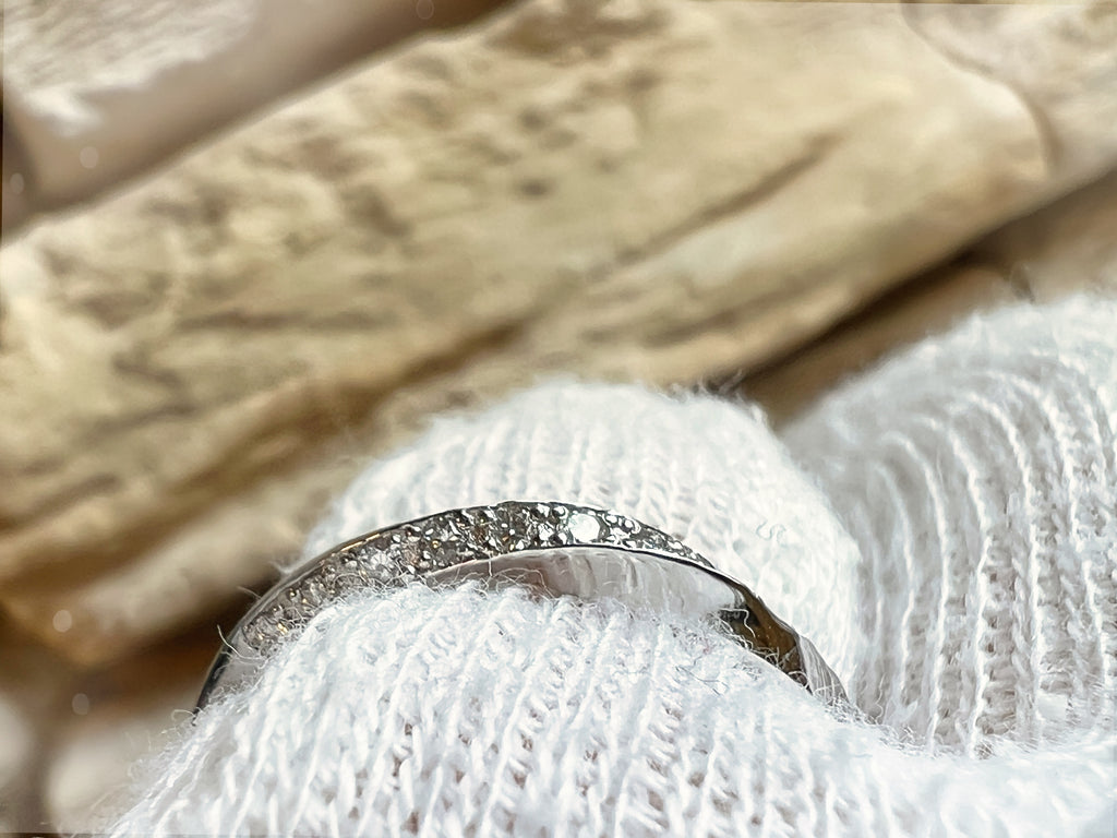 Luxus Diamantenring / Verlobungsring „Möbiusband“  – 585er Weißgold - Nr. 50 (10)