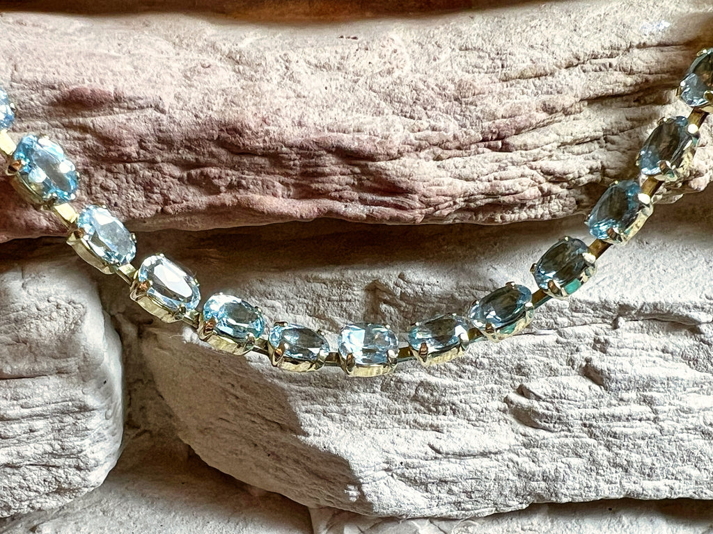 Edeltopas-Armband aus 333er Gold – Hellblau - Länge 19,5 cm