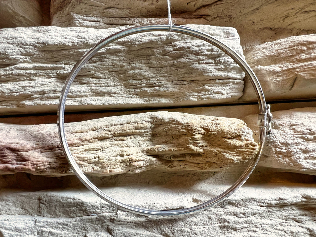 Armreif/Armspange aus 333er Weißgold – Klassisch - UNIKAT