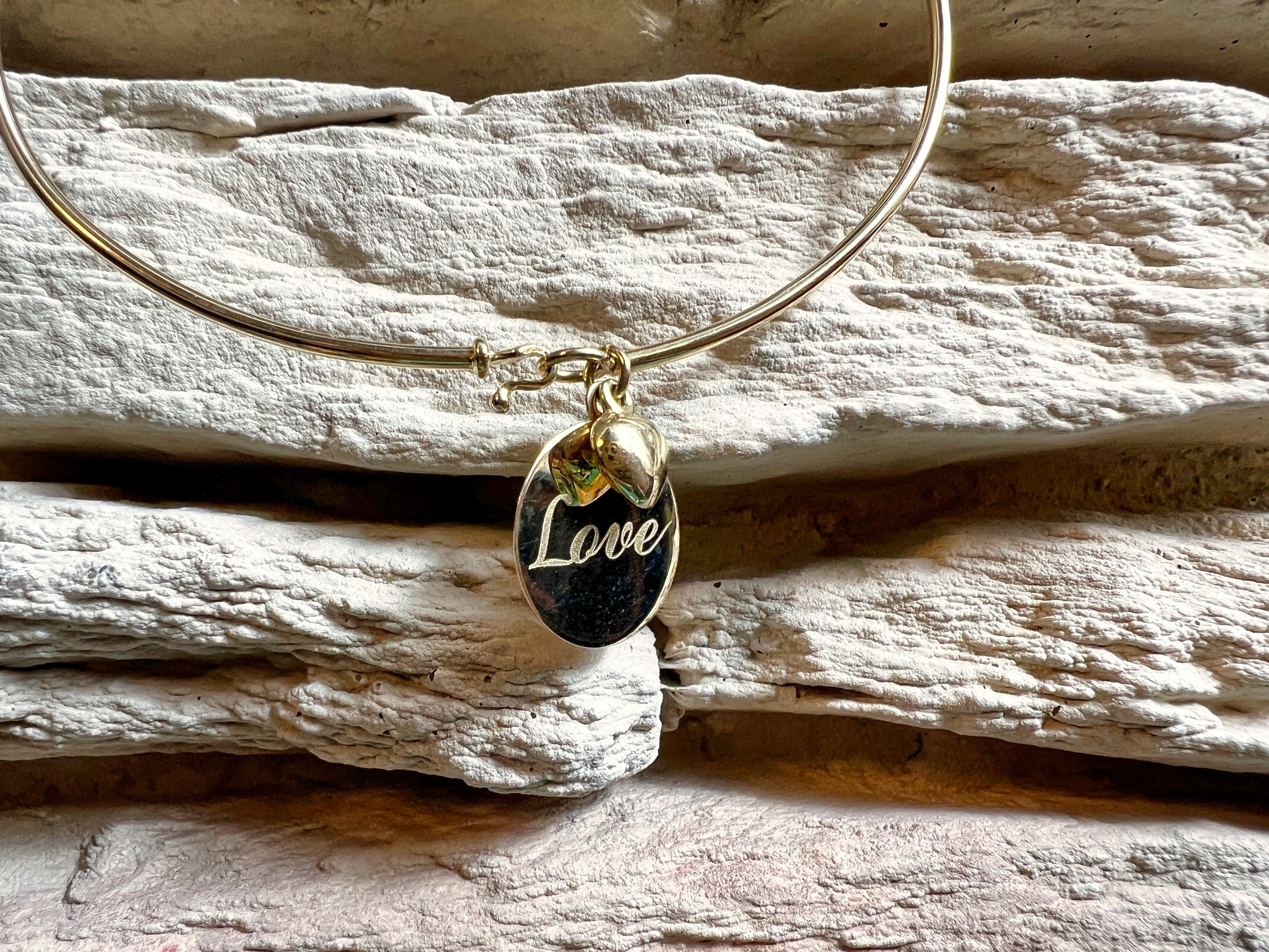 Armreif/Armspange aus 585er Gold - LOVE - 6x5 cm - UNIKAT