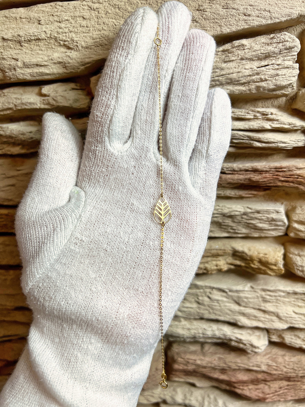 Feines Goldarmband aus 333er Gold - Anhänger Blatt - 17+19 cm