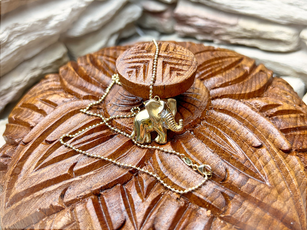 Elefant-Kette aus 585er Gold mit schöner Symbolik & zartem Diamanten – Länge: 42 cm