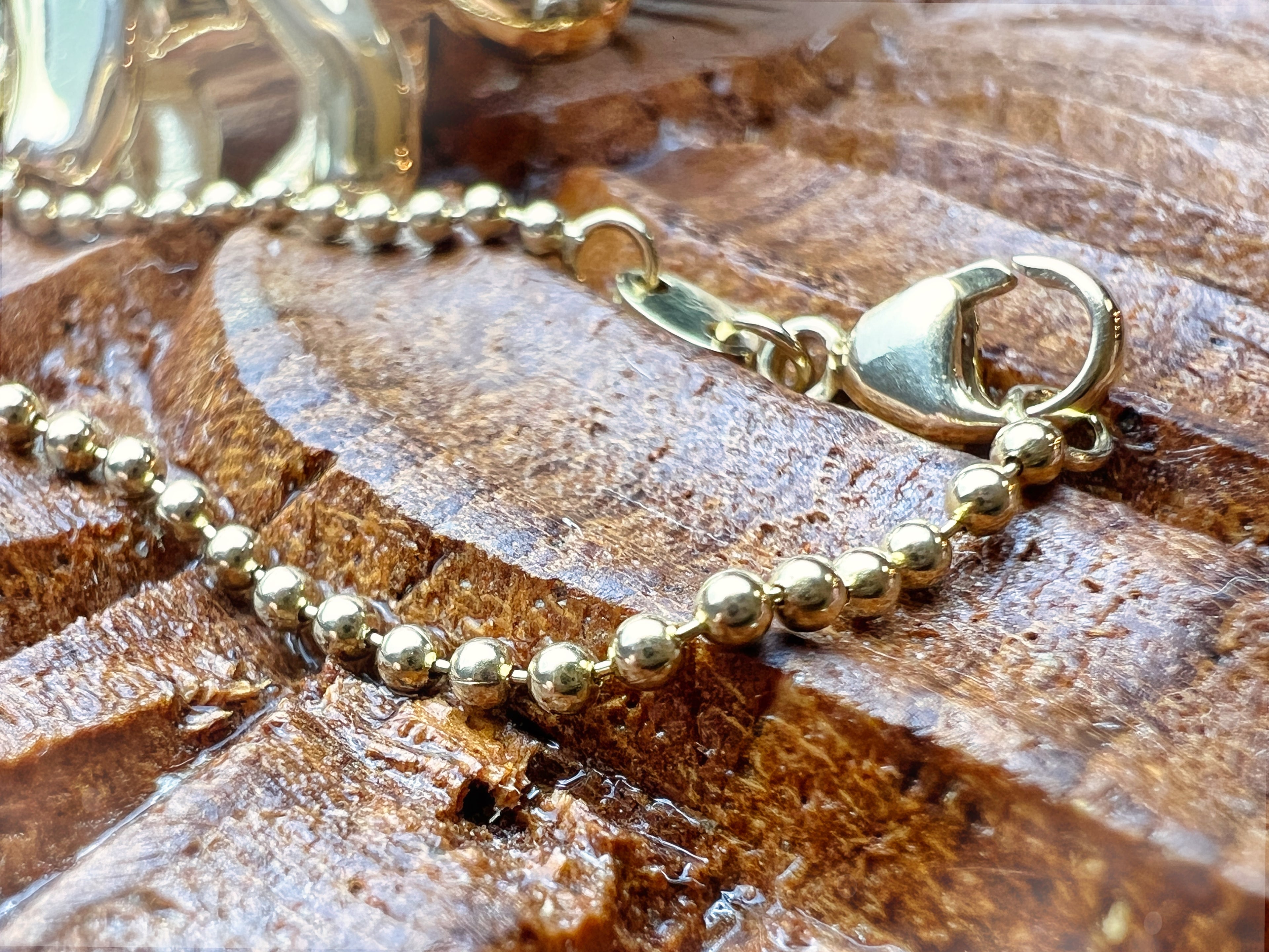 Elefant-Kette aus 585er Gold mit schöner Symbolik & zartem Diamanten – Länge: 42 cm