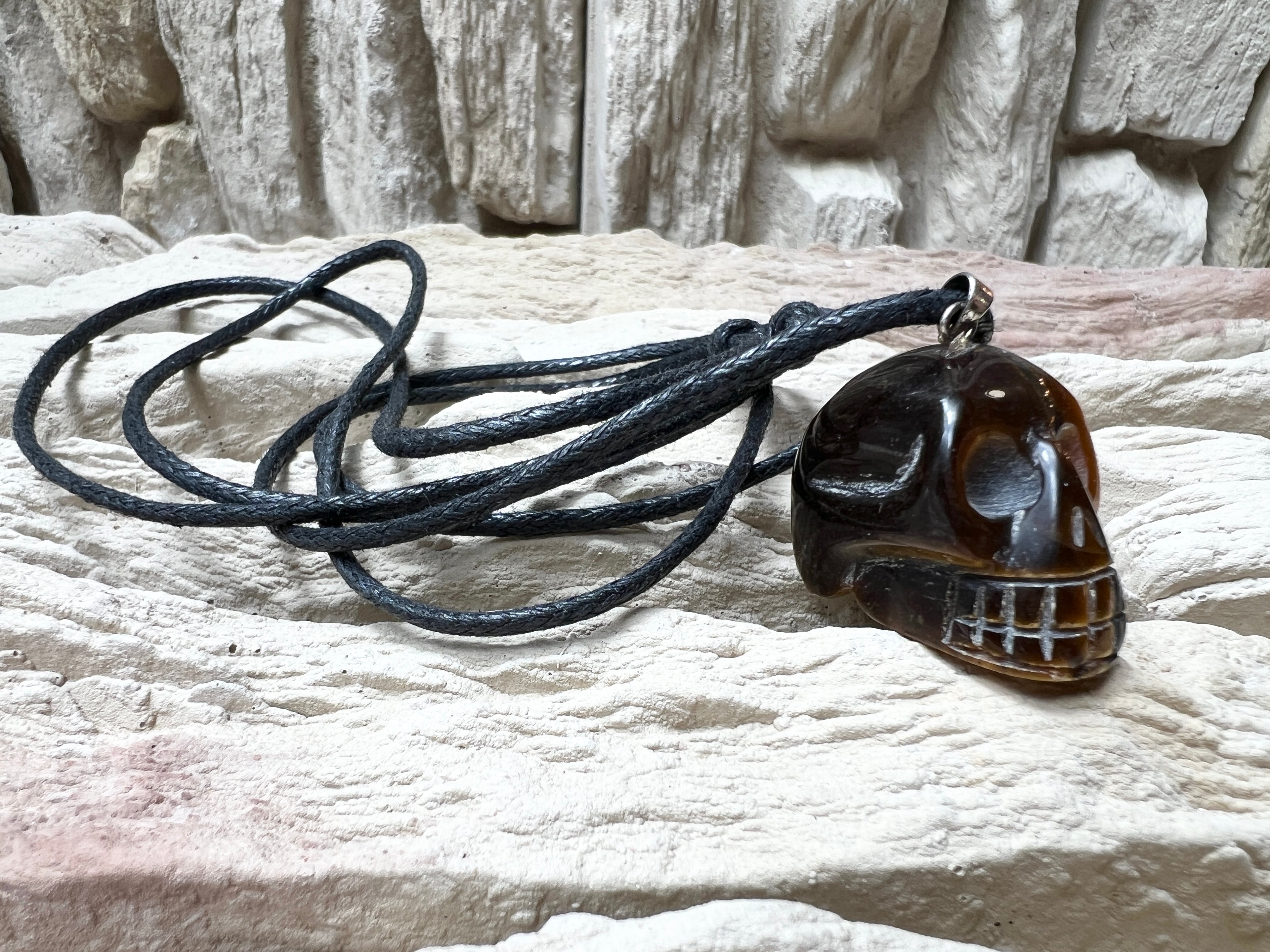 Halsband/Halskette Totenkopf 925er Sterling Silber – Tigerauge