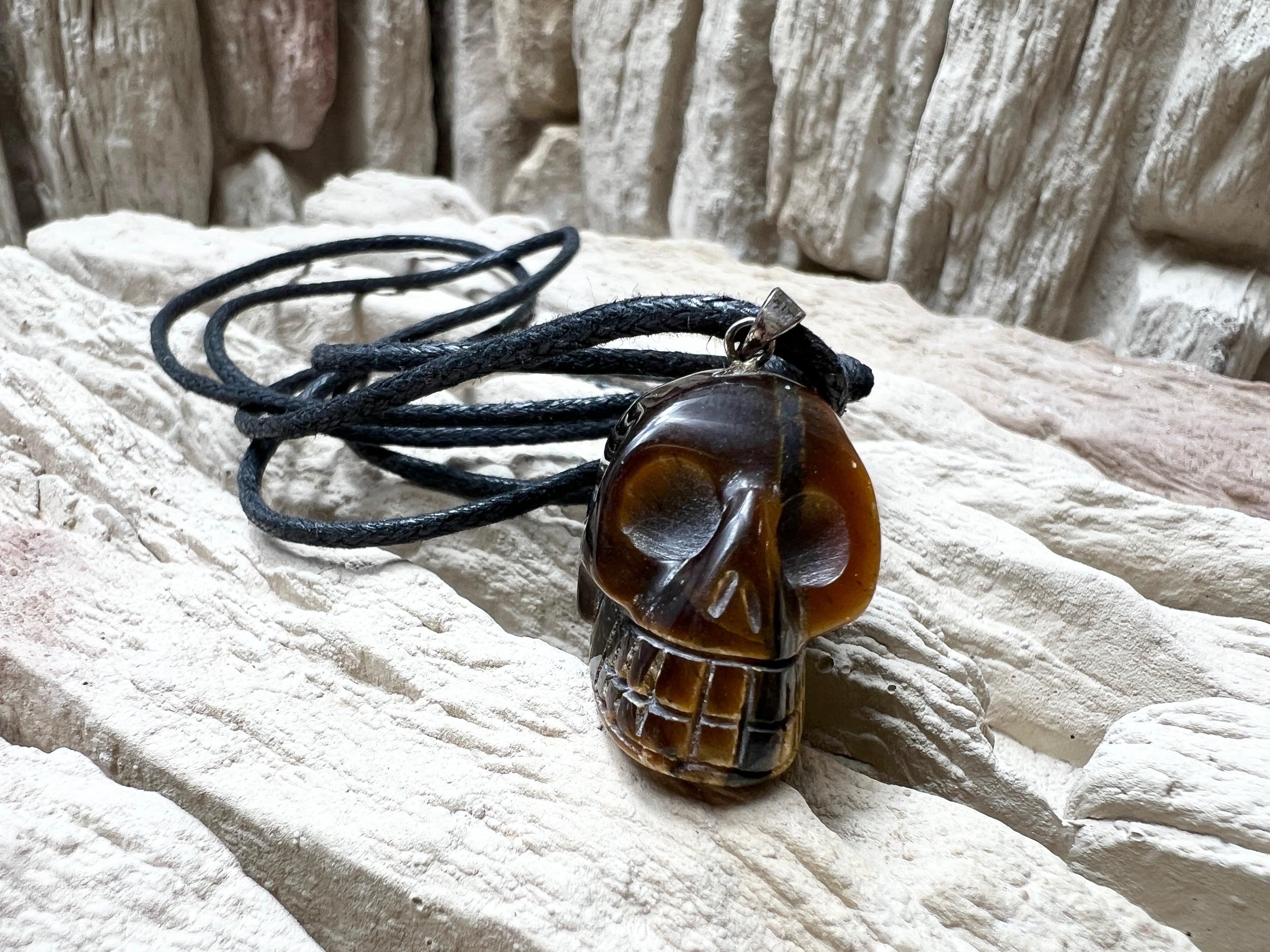 Halsband/Halskette Totenkopf 925er Sterling Silber – Tigerauge