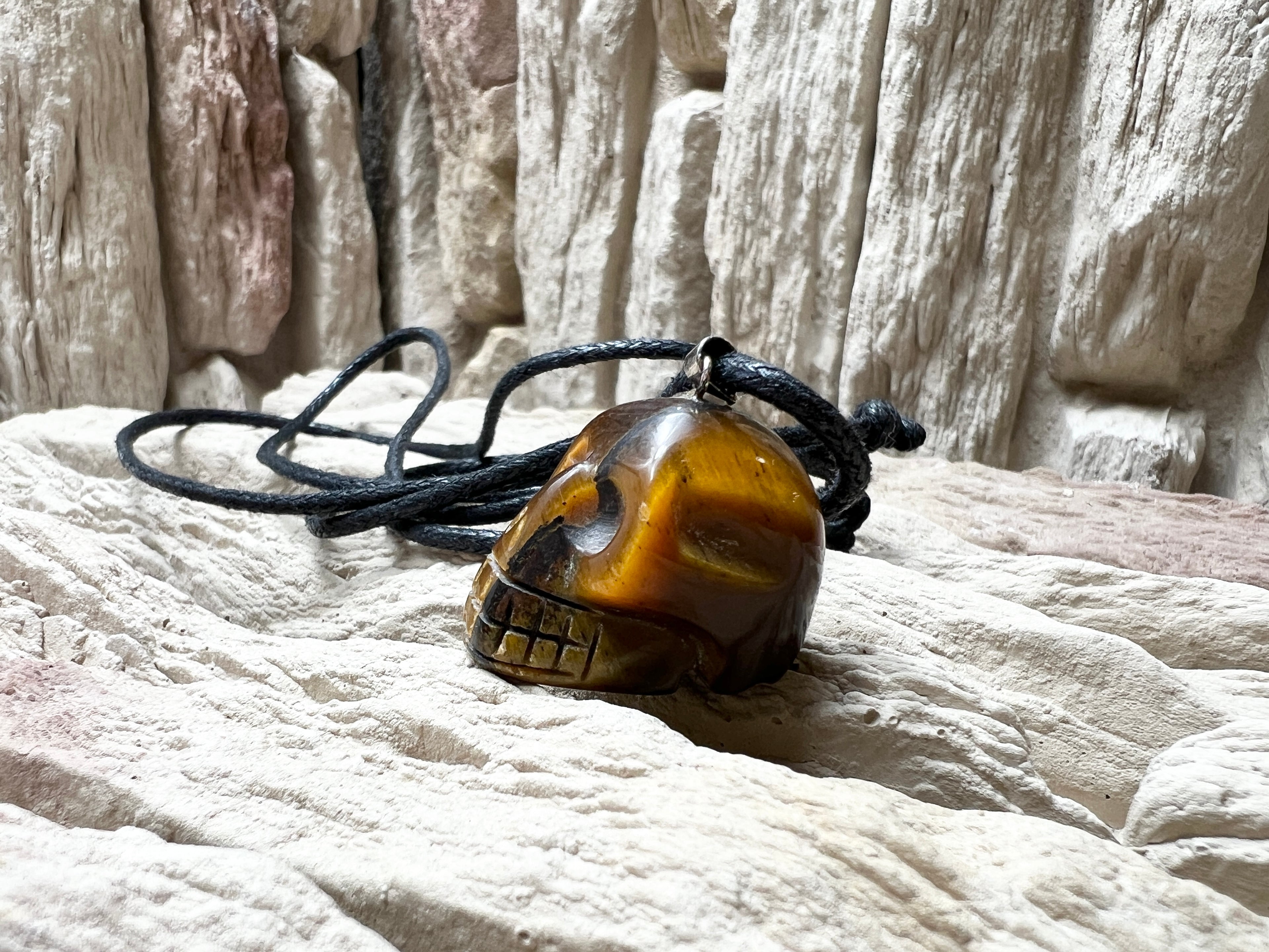 Halsband/Halskette Totenkopf 925er Sterling Silber – Tigerauge