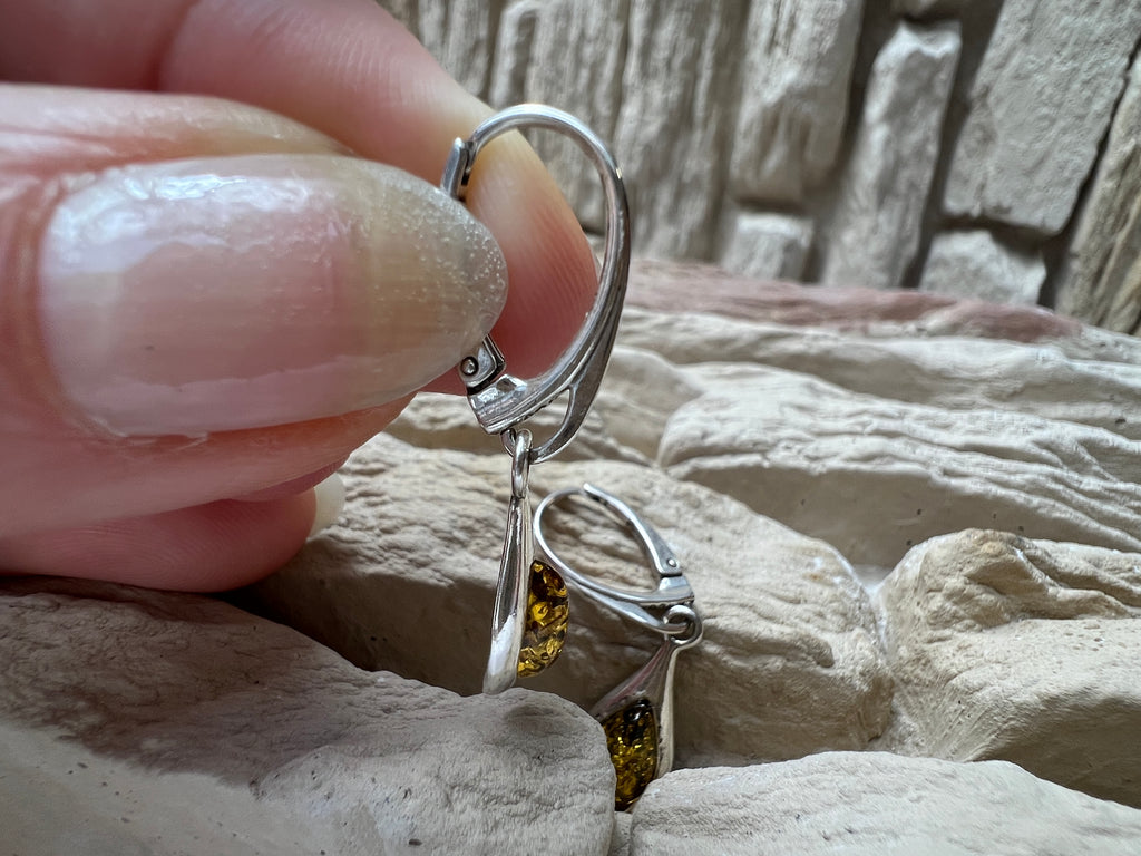 925er Sterling Silber Ohrringe Tropfen - grüner Naturbernstein - UNIKAT