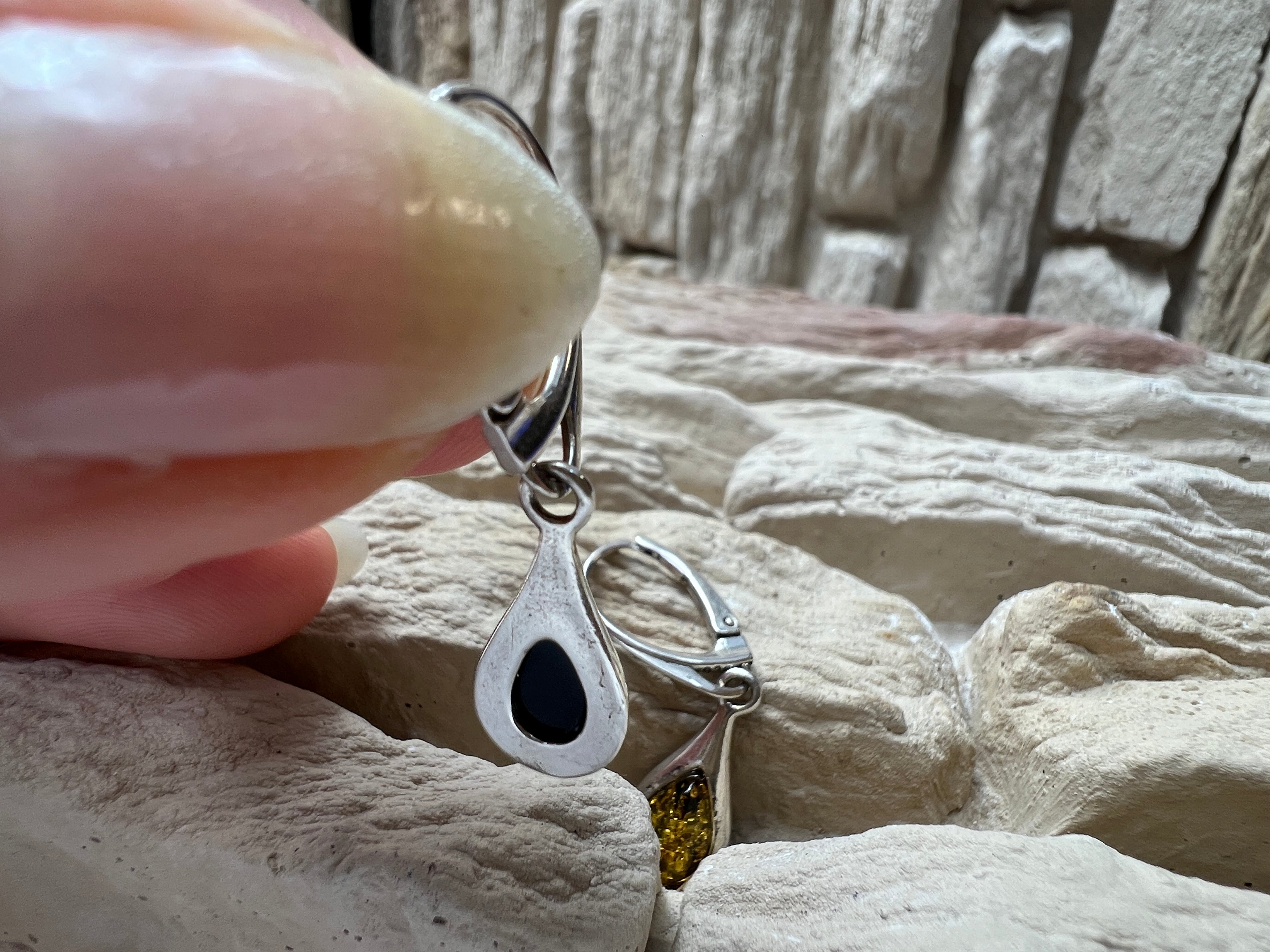 925er Sterling Silber Ohrringe Tropfen - grüner Naturbernstein - UNIKAT