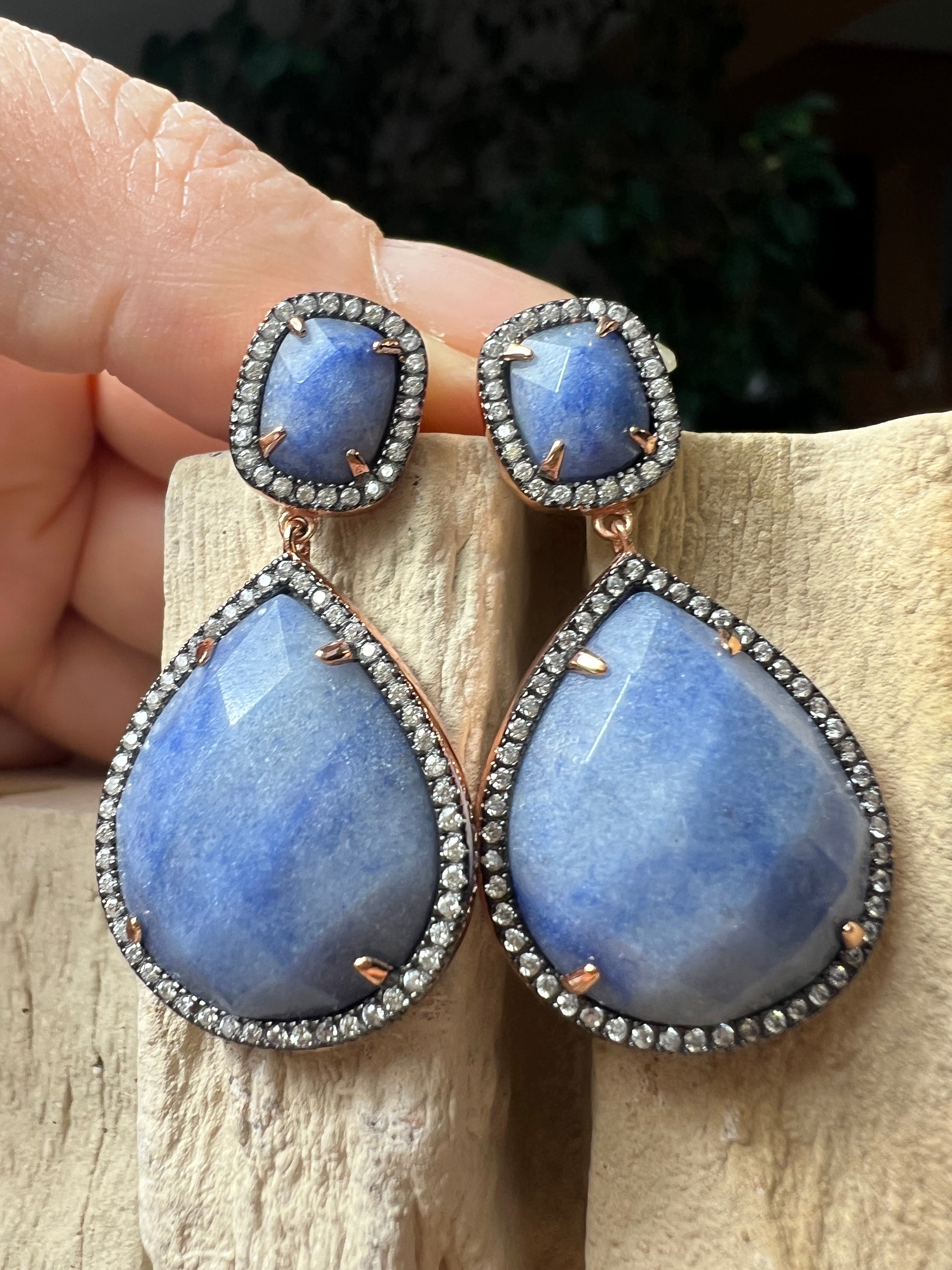 Rosé-vergoldete 925er Sterling Silber Ohrhänger - edler Sodalith- UNIKAT