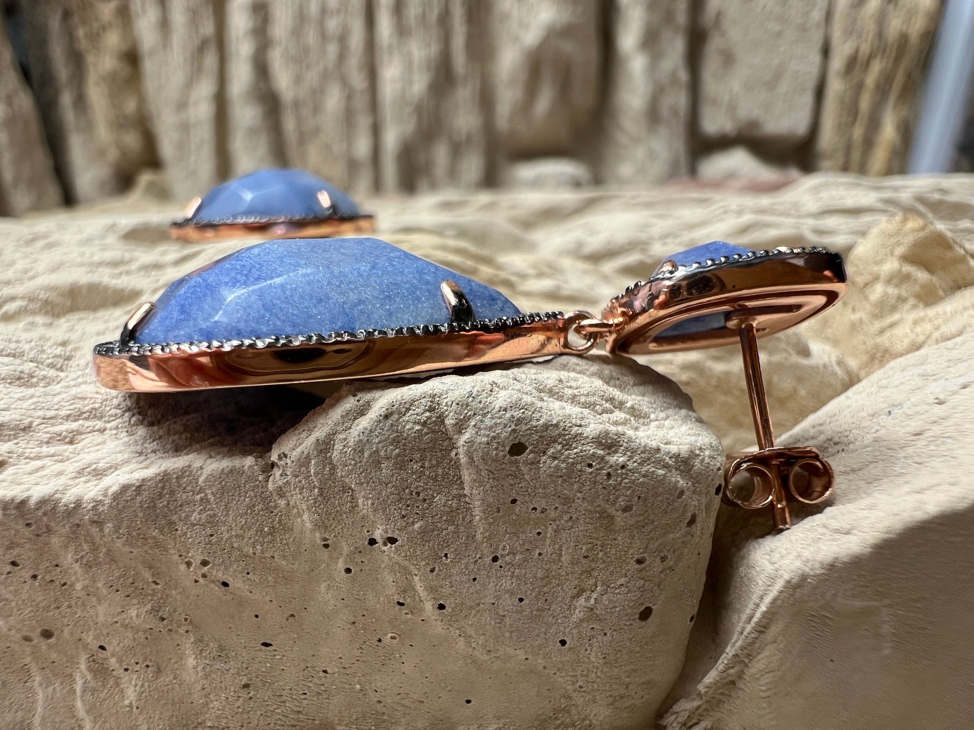 Rosé-vergoldete 925er Sterling Silber Ohrhänger - edler Sodalith- UNIKAT