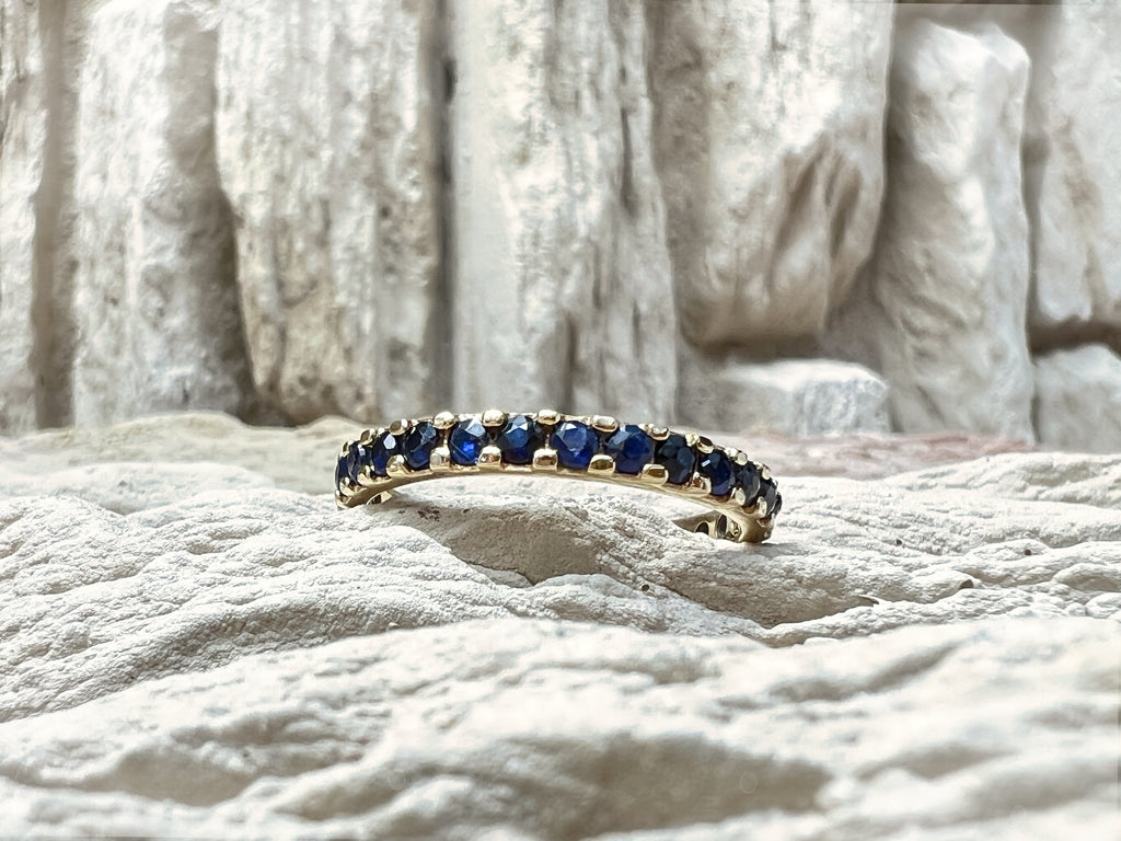 Memory-Ring aus 585er Gold mit funkelnden Saphiren – Nr. 59 (19)