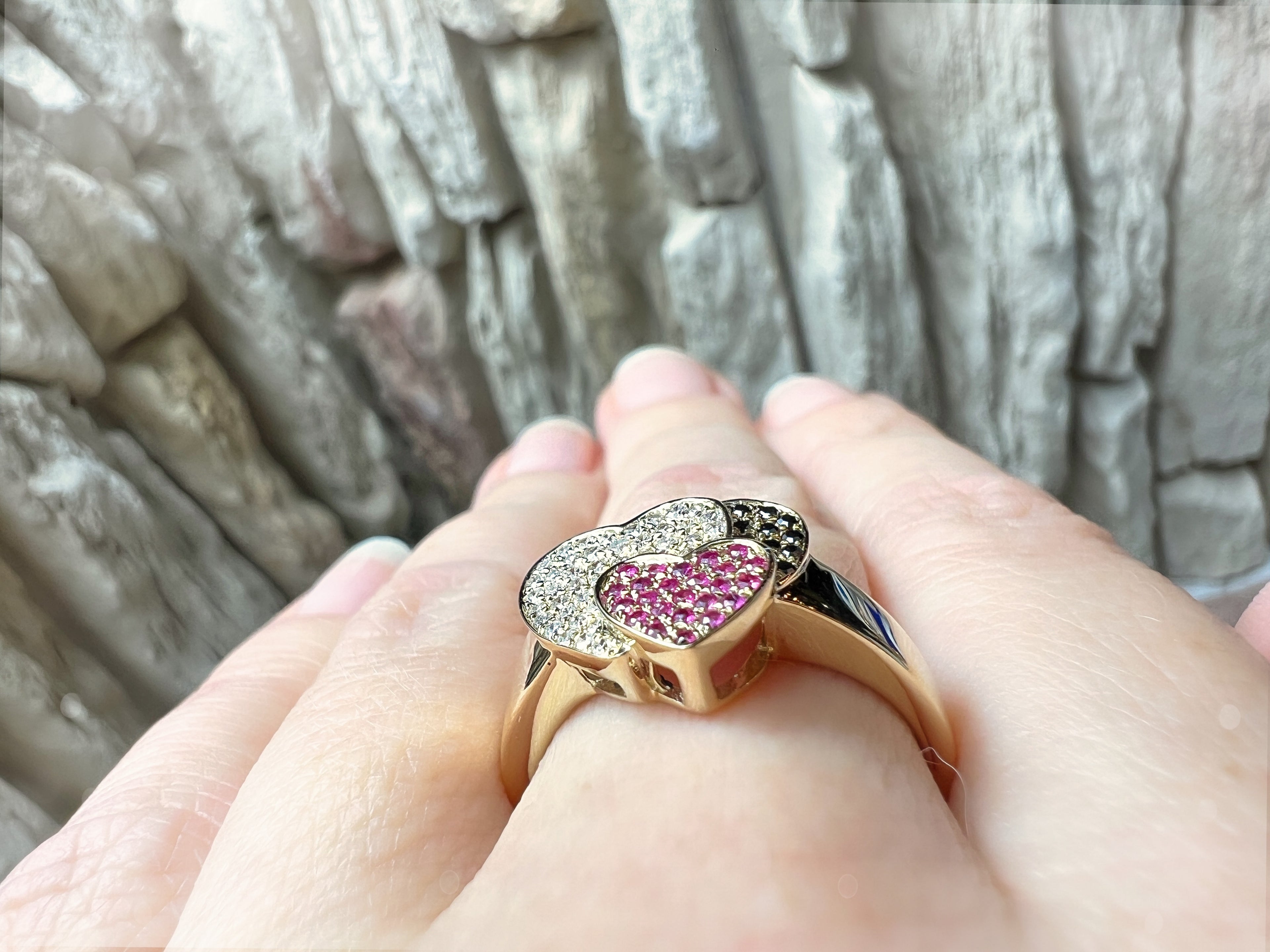 Herz-Ring aus 585er Gold mit Diamanten, Rubinen & Onyx – Nr. 58 (18)