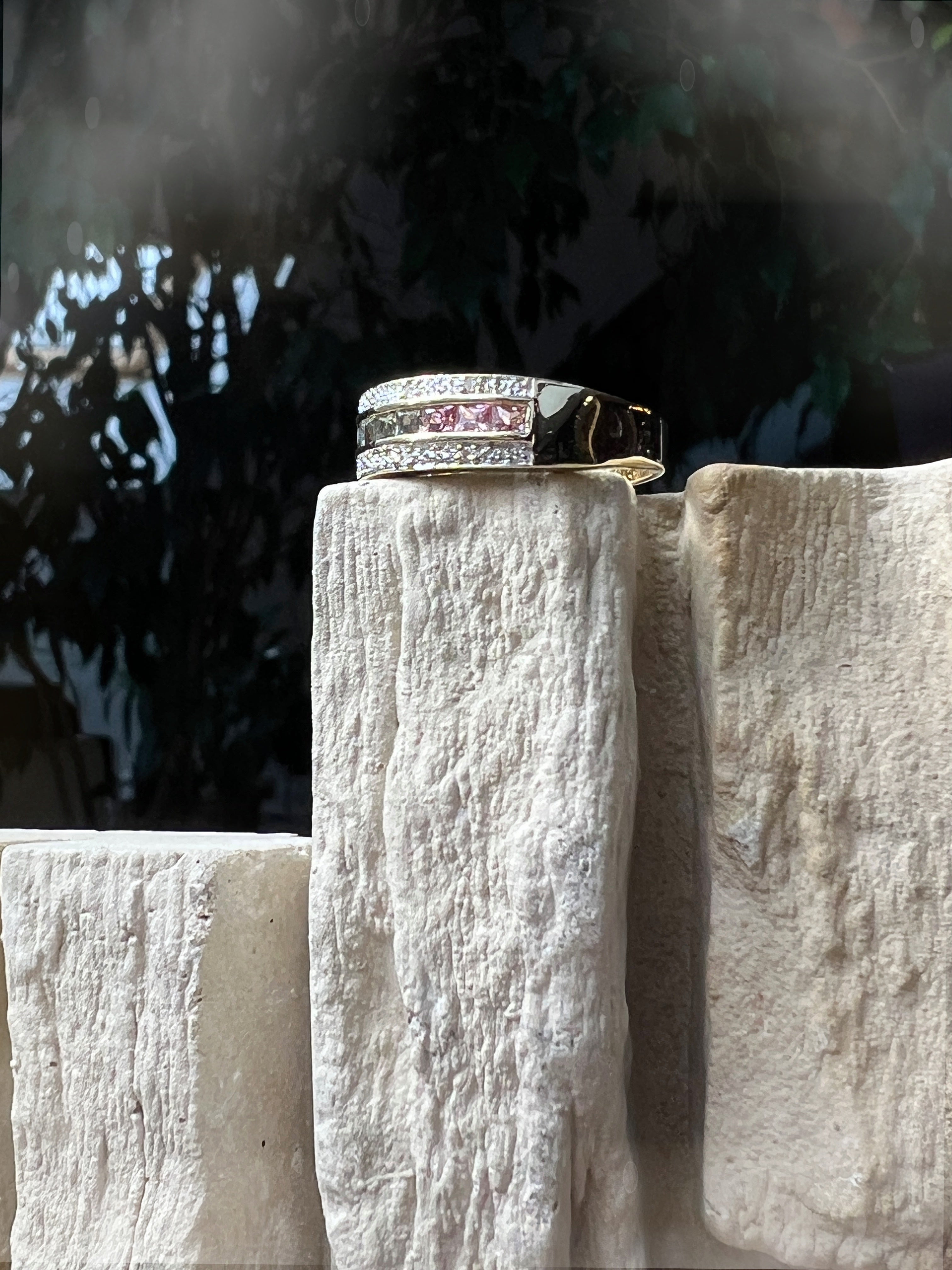 LUXUS-Ring aus 585er Gold mit Diamanten & Edelsteinen – Nr. 56 (16)