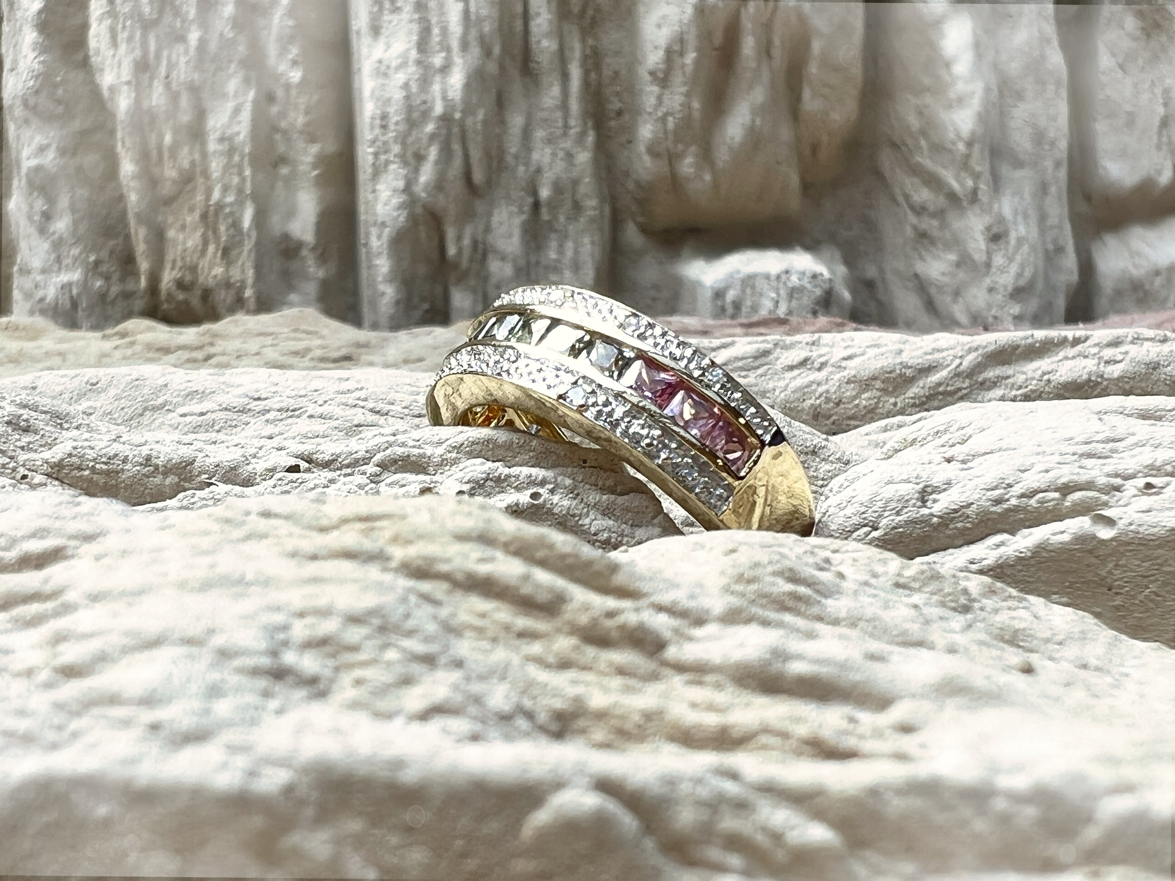 LUXUS-Ring aus 585er Gold mit Diamanten & Edelsteinen – Nr. 56 (16)