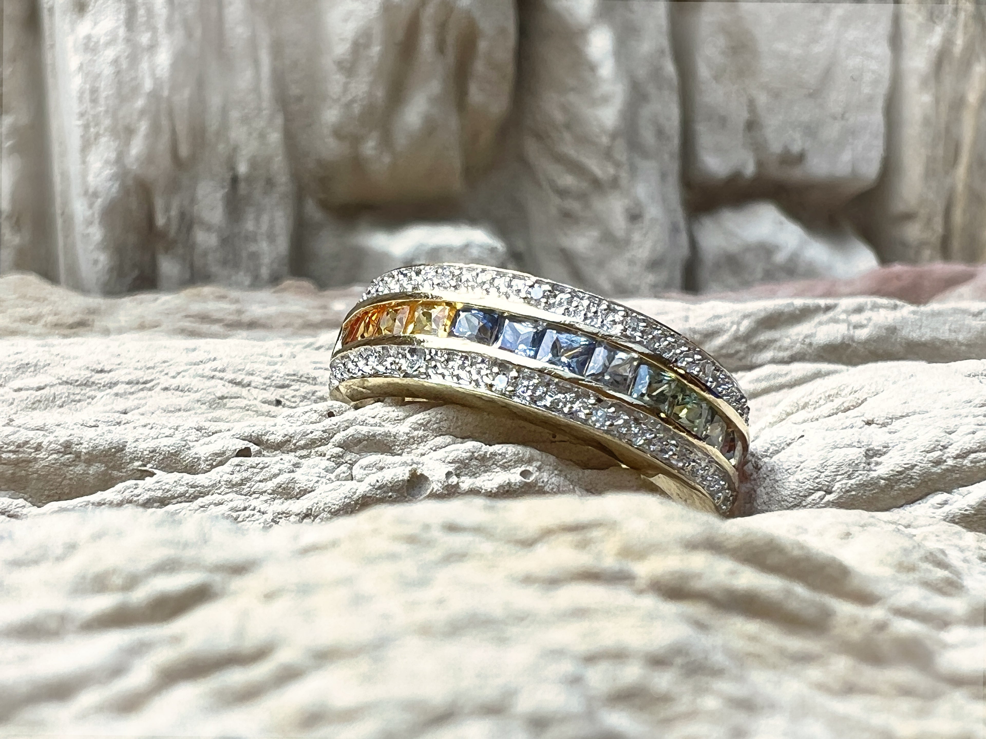 LUXUS-Ring aus 585er Gold mit Diamanten & Edelsteinen – Nr. 56 (16)