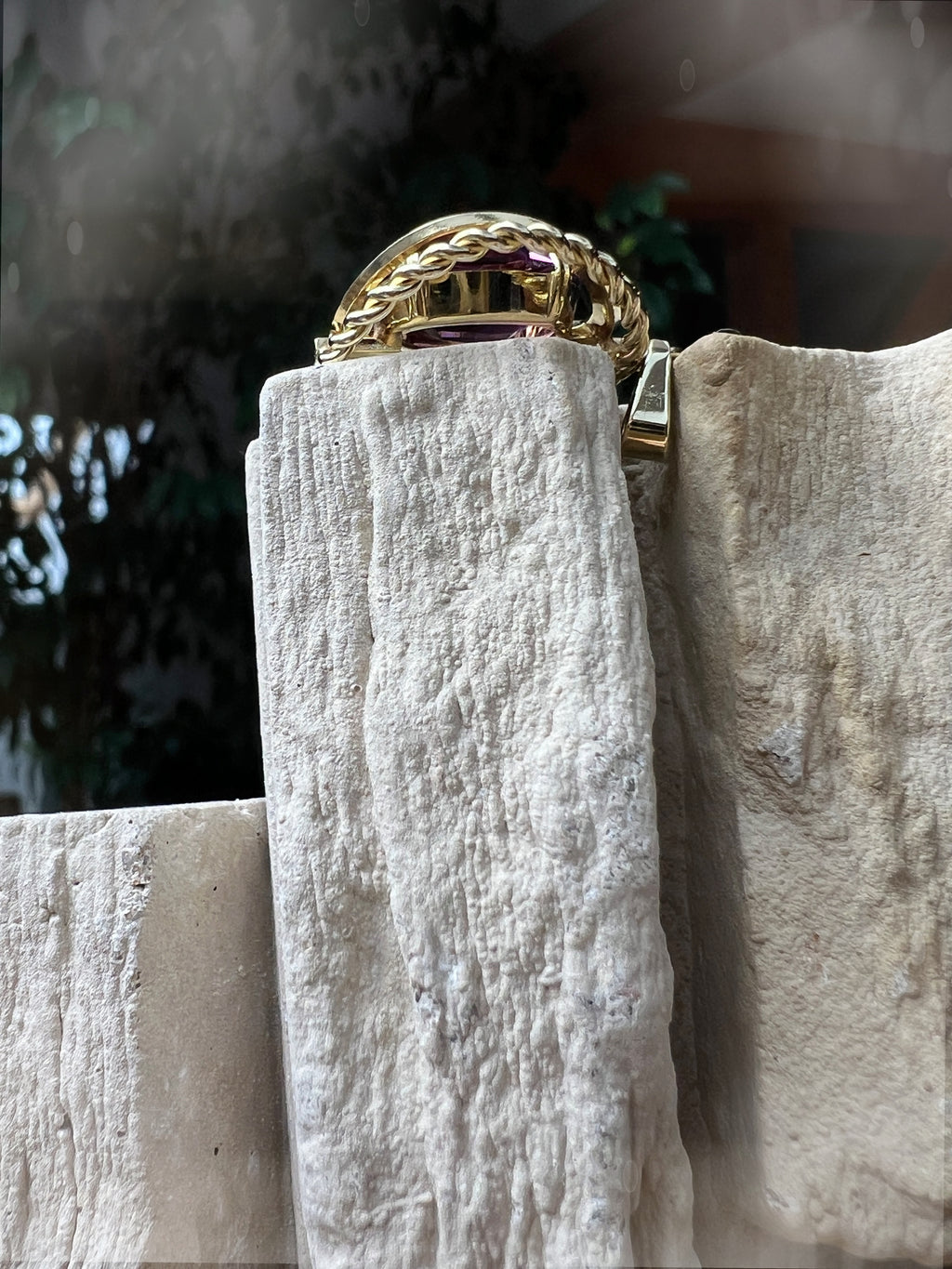 VINTAGE/MODERN Amethyst-Anhänger aus 333er Gold - Amethyst – Kraft, Eleganz & innere Ruhe