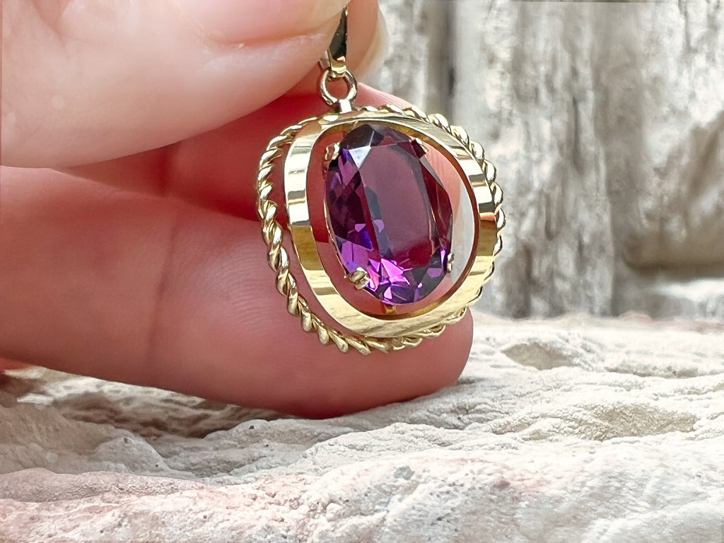 VINTAGE/MODERN Amethyst-Anhänger aus 333er Gold - Amethyst – Kraft, Eleganz & innere Ruhe