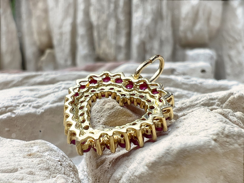 HERZ Anhänger  "Rubinlicht" – 750er Gold - Symbol der Liebe - UNIKAT