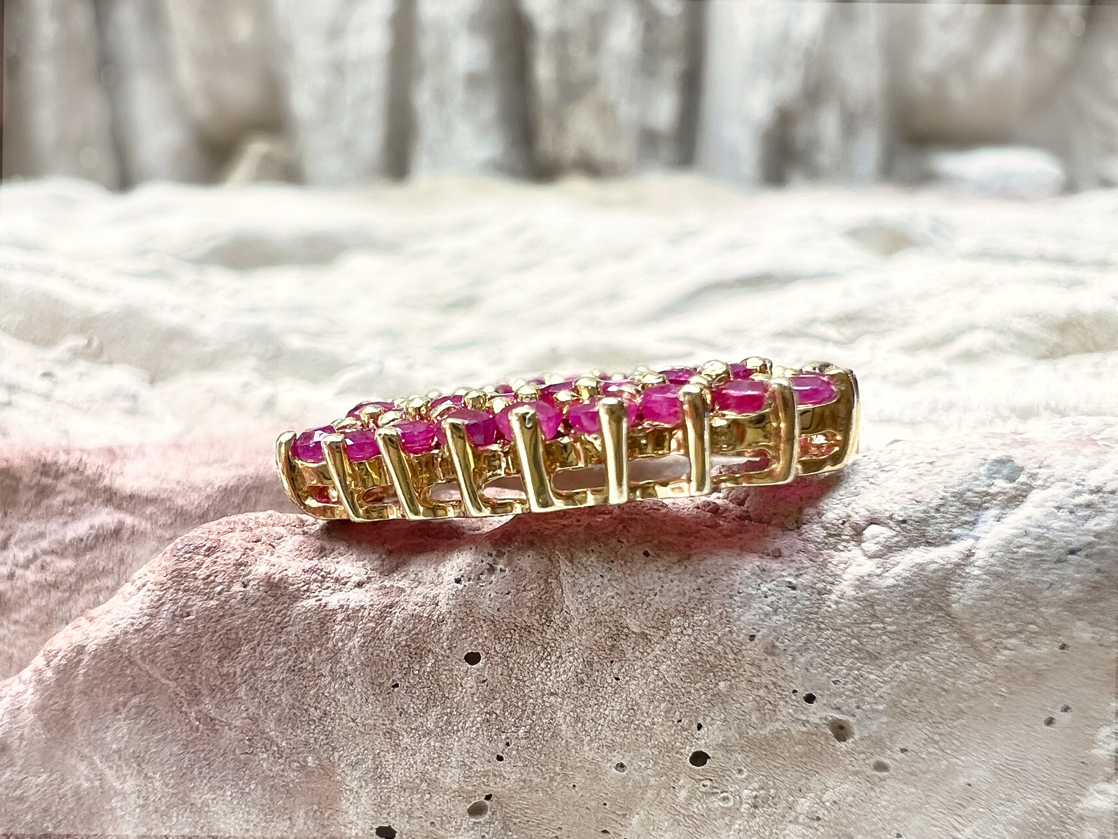 HERZ Anhänger  "Rubinlicht" – 750er Gold - Symbol der Liebe - UNIKAT