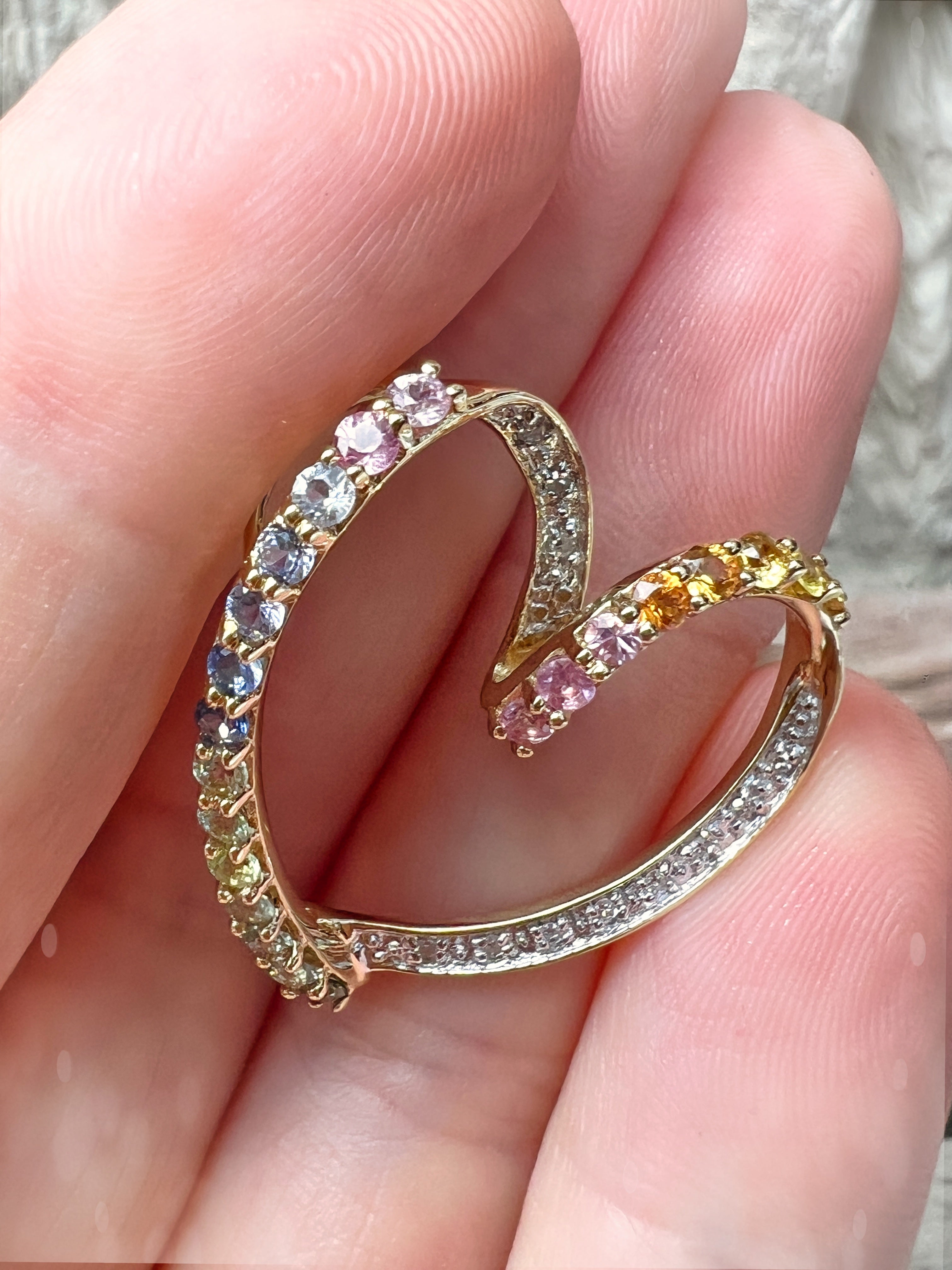 HERZ Anhänger aus 585er Gold - Diamanten & Edelsteine – Kraft, Eleganz, Liebe