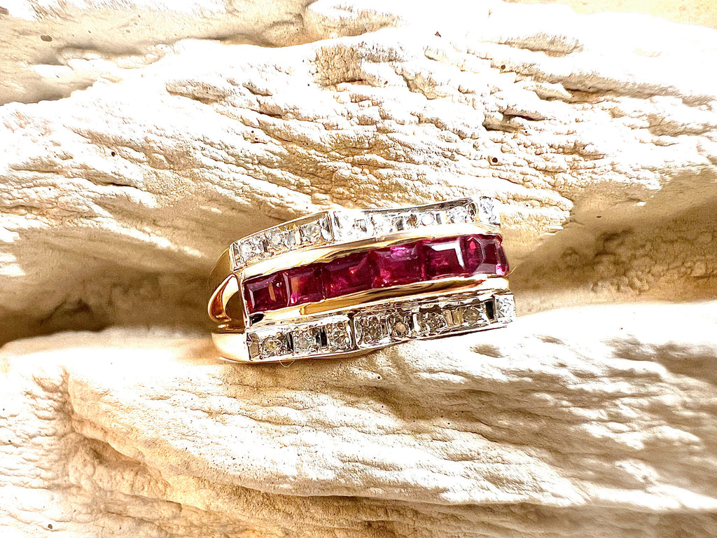 Luxus-Unikat Rubinring „Rubinlicht“ – 585er Gelbgold mit Rubinen & Diamanten