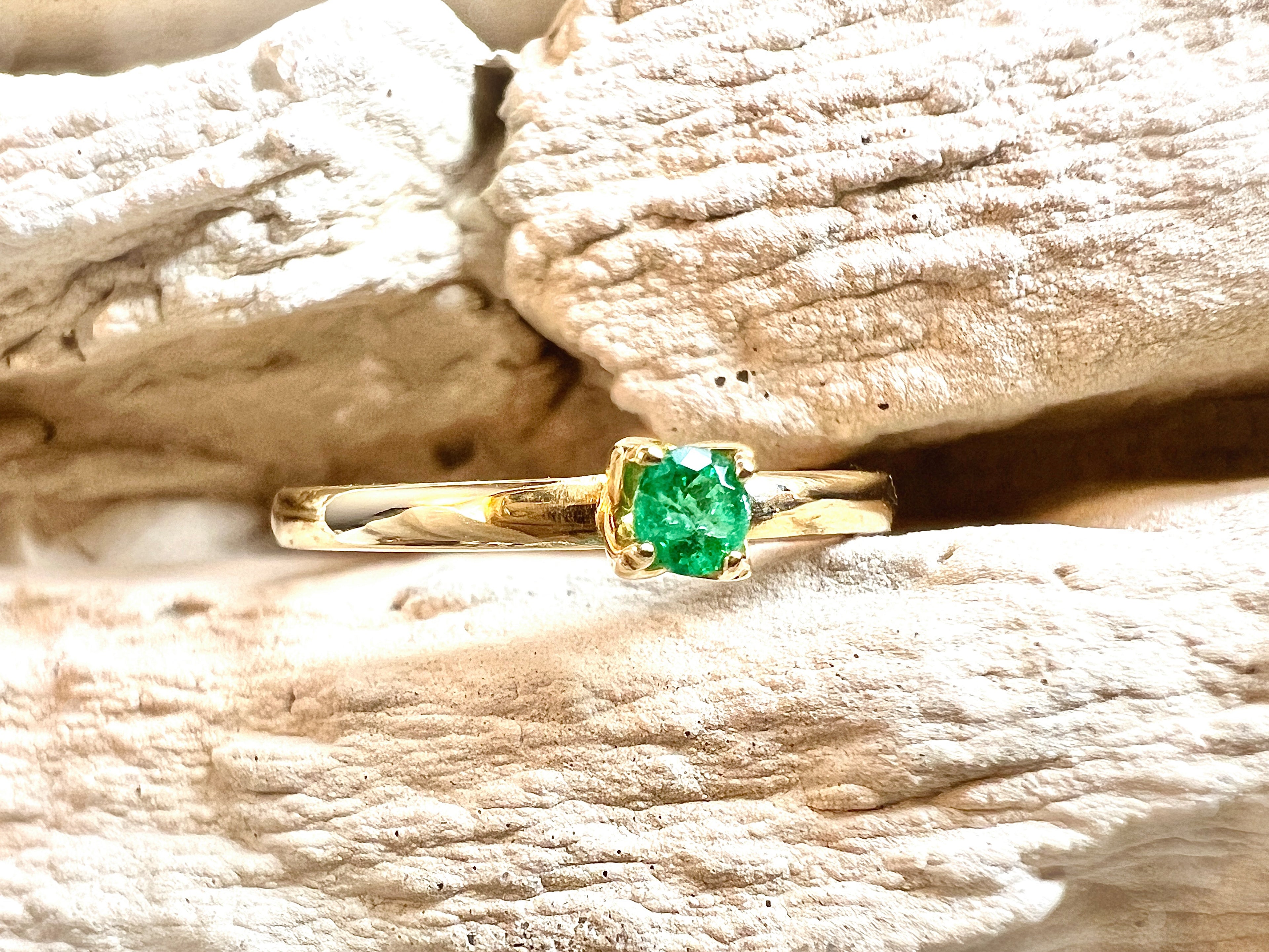 Luxus-Unikat Smaragdring / Verlobungsring „Emerald Soul“  – 585er Gold - Nr. 50 (10) - UNIKAT