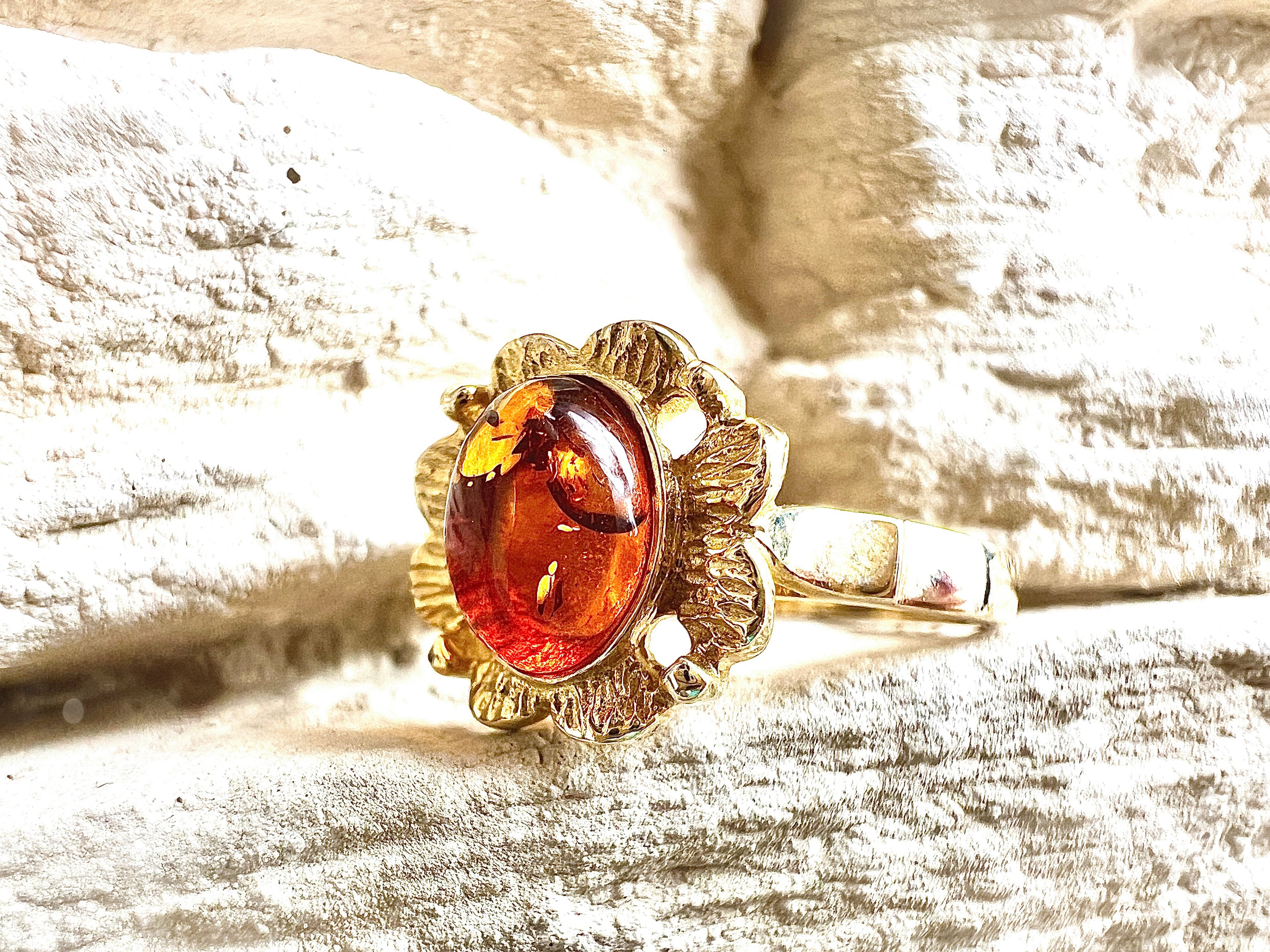 Luxus-Unikat Bernsteinring „Golden Amber Bloom“  – 585er Gold - Nr. 55 (15) - UNIKAT