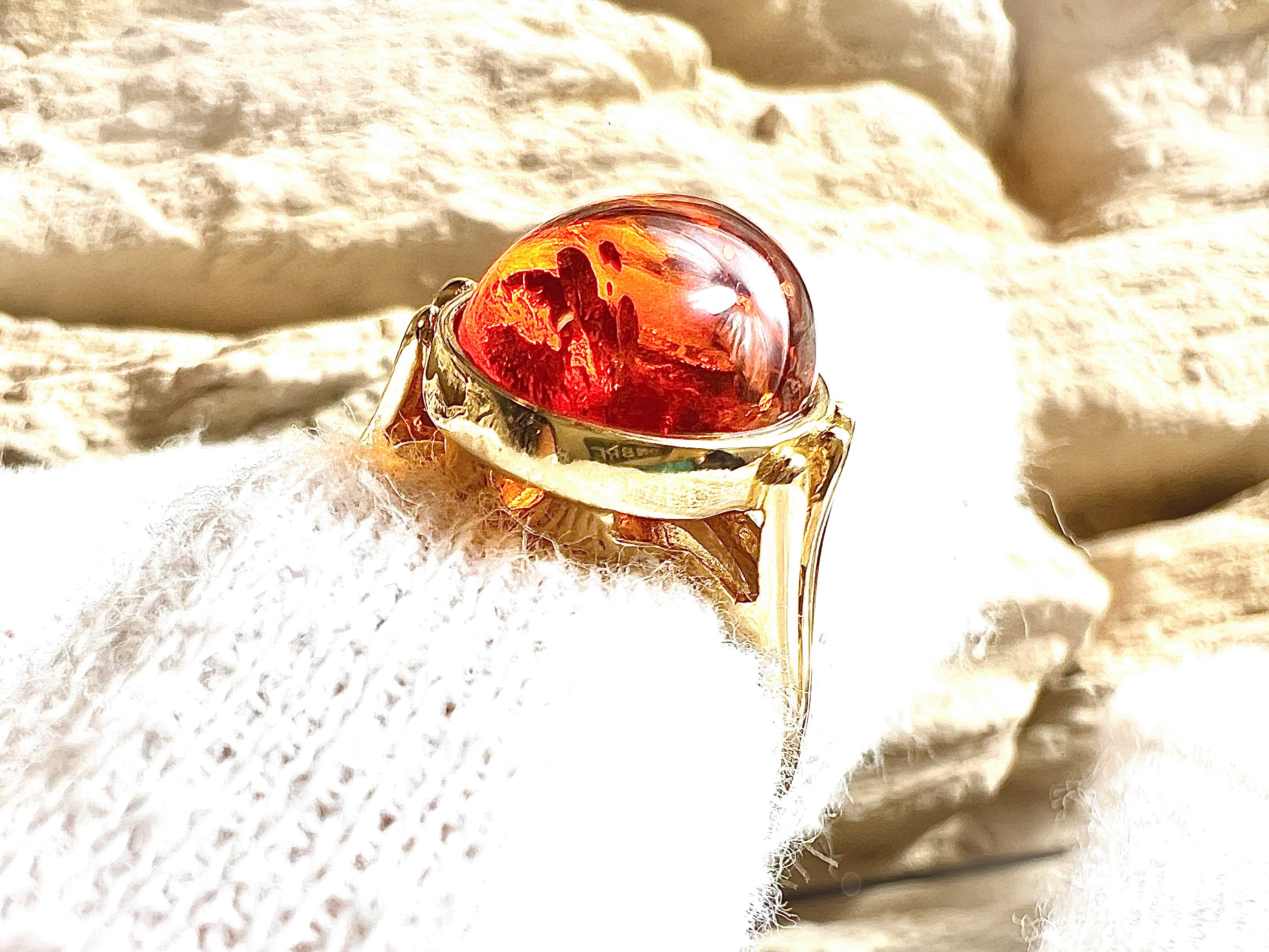 Luxus-Unikat Bernsteinring „Amber Flame"  – 585er Gold - Nr. 54 (14) - UNIKAT